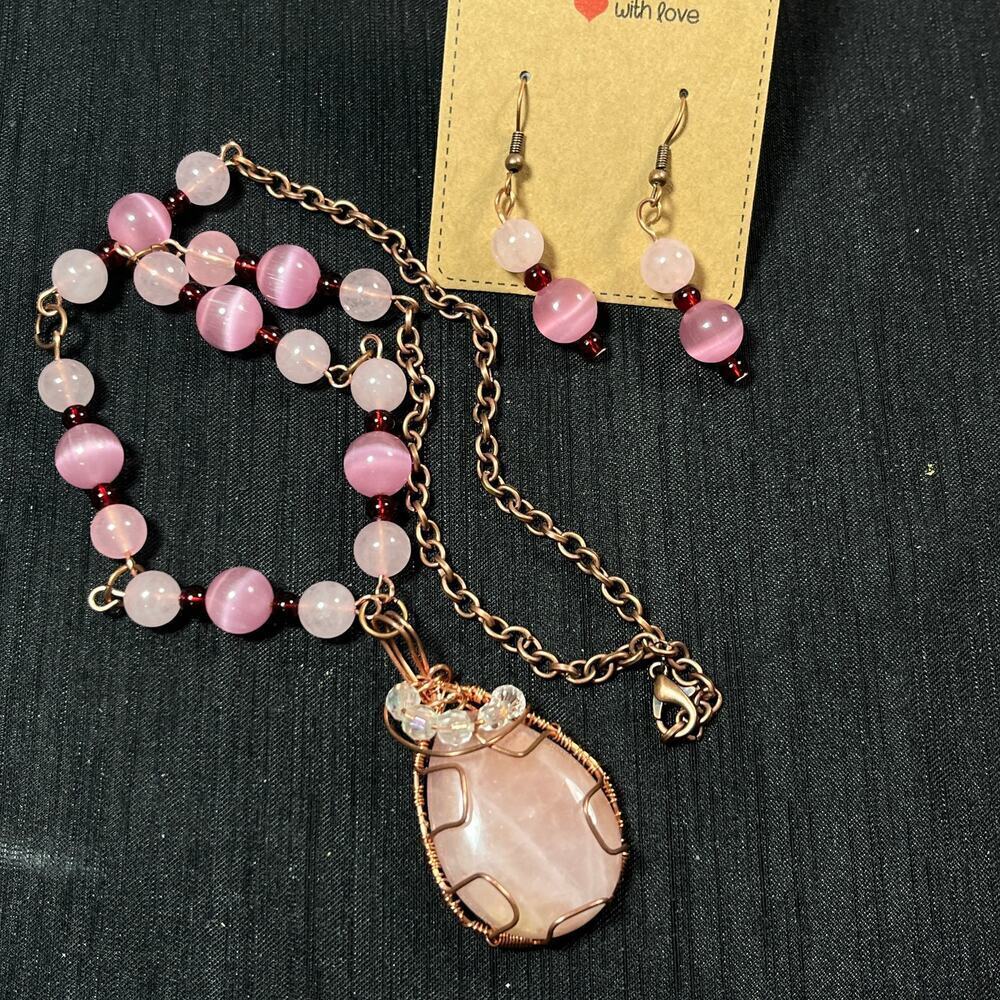 Rose Quarts 1 1/4 " Teardrop Cabochon Copper Bezel wrap 20" - Picture 3 of 4